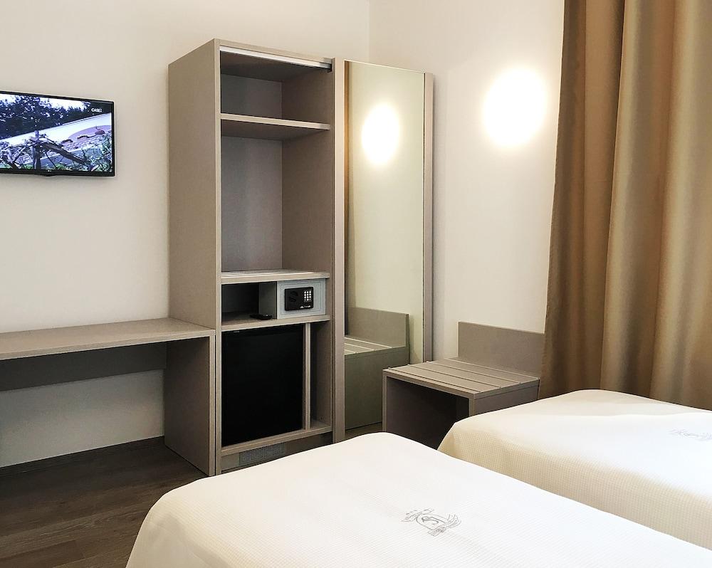 Hotel Il Loggiato Dei Serviti Комо Экстерьер фото