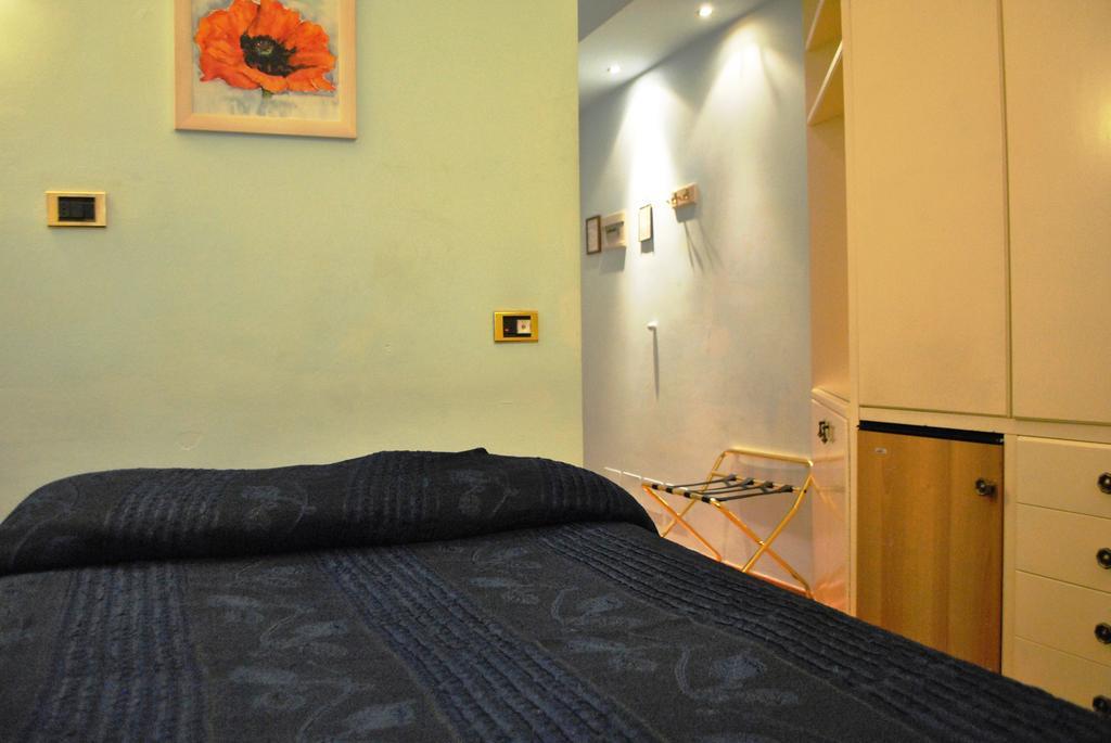 Hotel Il Loggiato Dei Serviti Комо Экстерьер фото