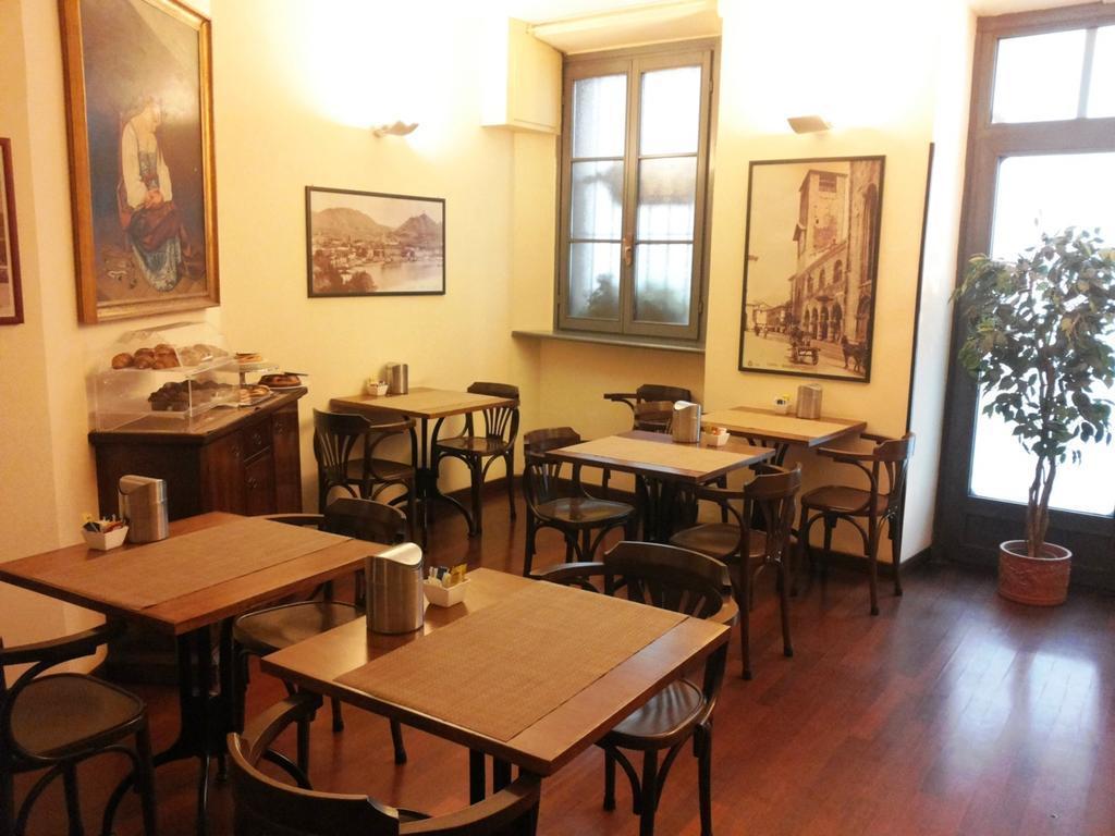 Hotel Il Loggiato Dei Serviti Комо Экстерьер фото