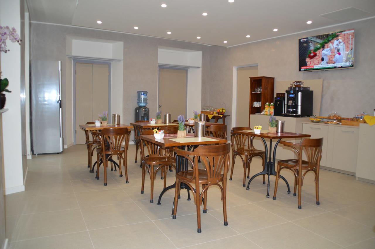 Hotel Il Loggiato Dei Serviti Комо Экстерьер фото