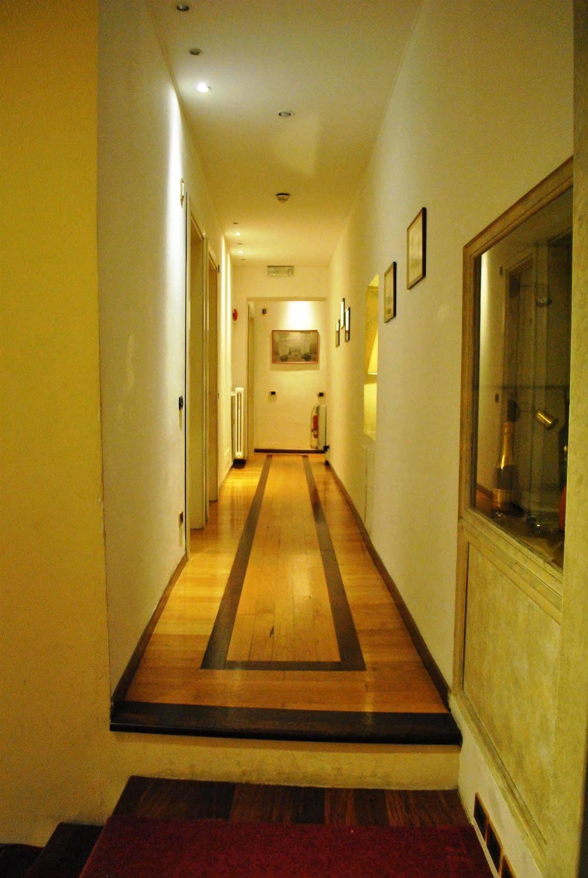 Hotel Il Loggiato Dei Serviti Комо Экстерьер фото